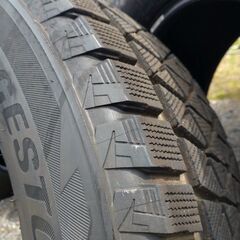 265/65/R17 ブリヂストンスタッドレス！の画像