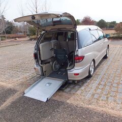 エスティマ　スローパー　車いす移動車　ウェルキャブ　福祉車両　８...
