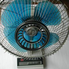 昭和レトロ　東芝扇風機♦️約５５年前の製品の画像