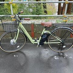 ほぼ新品26インチ　電動自転車　マットオリーブ　