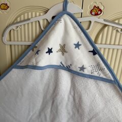 Aden + Anais フード付きバスタオルの画像