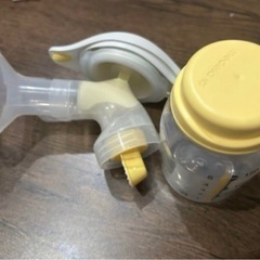 メデラ 手動搾乳器