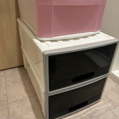 大きめ！！衣装ケース３つ　