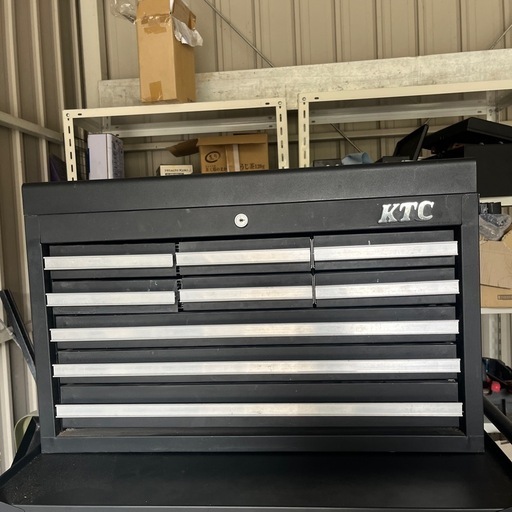 アストロプロダクツ！大型ツールチェスト艶消し黒！