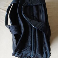 ビクトリノックスのショルダーバッグ　中古