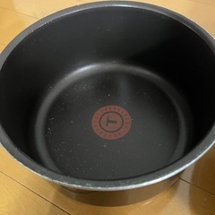 譲渡先決まりました【ティファール】フライパン・鍋　直火専用の画像