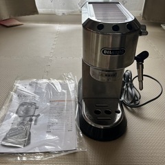エスプレッソマシン デディカ ec680　