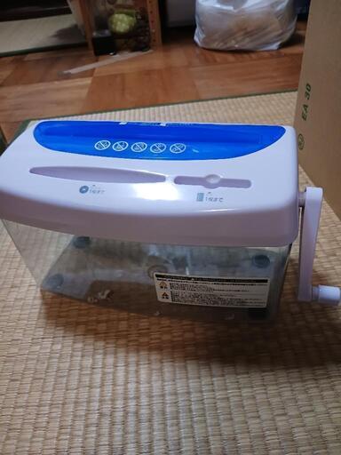 手回しタイプ シュレッダー