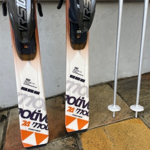 フィッシャーのスキー板 160cm FISCHER ストック付き フィッシャー