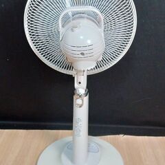 【終】【G900】東芝　扇風機の画像