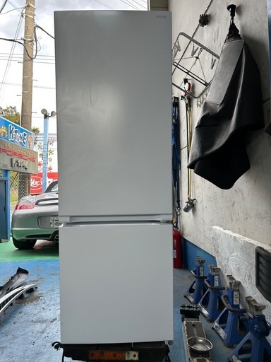 2024年製　REFAGE  2ドア　ノンフロン冷凍冷蔵庫　YRZ-F17L  179L  白