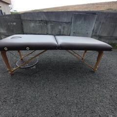 折り畳み式マッサージベッド