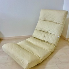 リクライニング座椅子の画像