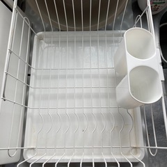 【お取引中】お皿ラック　洗面器　まな板の画像
