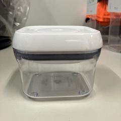 Y2503-623　oxo 保存コンテナ 0.6Lの画像