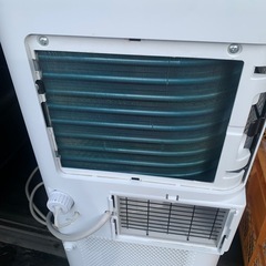 今だけ‼︎格安　☆窓パネル欠品の為　値下げ　アイリスオーヤマ ポータブルクーラー IPA-2202G 2021年製 IRIS OHYAMA 冷房 冷風 除湿 換気 送風 ノンドレン式 の画像