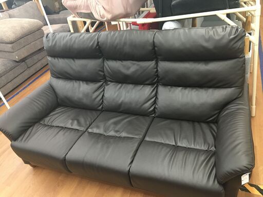 3人掛けソファー　ブラウン　使用感あり