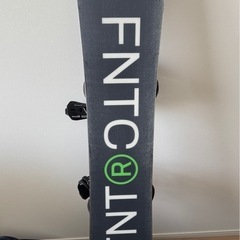スノーボード　FNTC TNT R 21-22モデルの画像