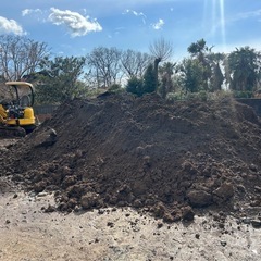 土いかがでしょうか？配送、積み込み可能です！