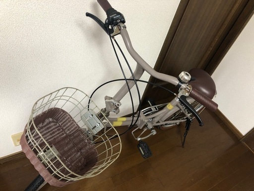 キャプテンスタッグ　折りたたみ　20インチ