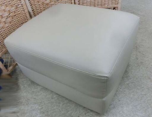 オットマン 合皮 ベージュ W59D50H36 ニトリ Nシリーズ スツール 足置き 椅子 札幌 西野店