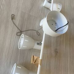 無料　Amazon定価1万円の照明 ジャンク品