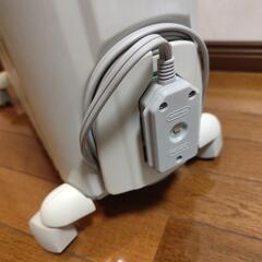 美品　デロンギ　オイルヒーター　D091549EFS　DeLonghi　ドラゴン3　純正布カバー付き　1500Wの画像