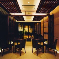 ホテルの夜勤フロントの画像