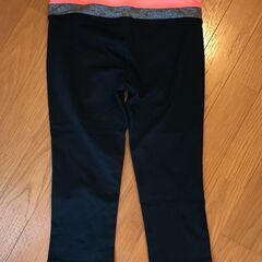 【引取限定】FOEVER21 トレーニングパンツ XSサイズ ブラック