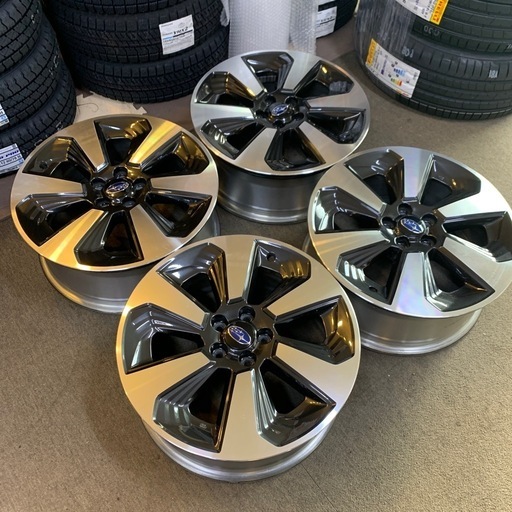 レガシー　フォレスター　インプレッサなどに１７インチ　４本セット