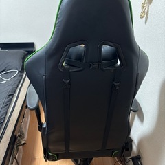 ゲーミンクチェアの画像