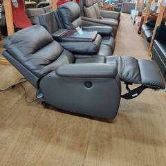 【愛品倶楽部柏店】NITORI ニトリ 3人掛け中央テーブル電動ソファ 一部本革モデル Nビリーバ3 幅210cmの画像