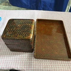 津軽塗り(三段重、角長盆)セット
