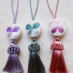 【世田谷区】日本刺繍のタッセルチャーム作り🌸