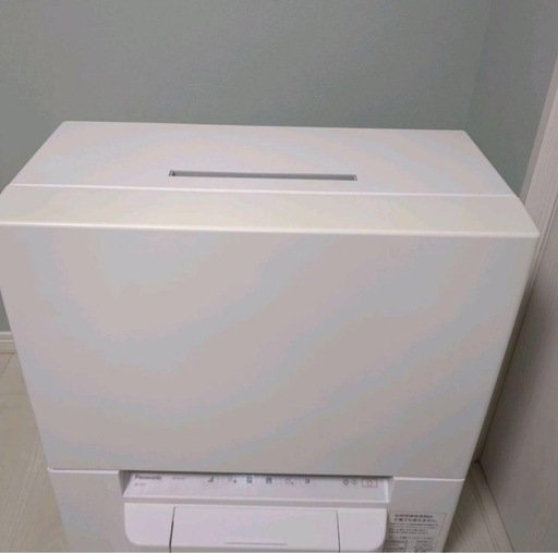 Panasonic 食器洗い乾燥機 NP-TSP1-W 2023年製