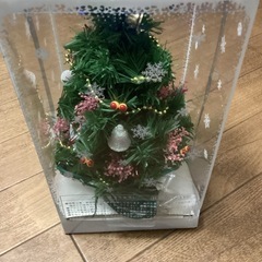 ミニクリスマスツリー　電飾付き　動作確認済みの画像