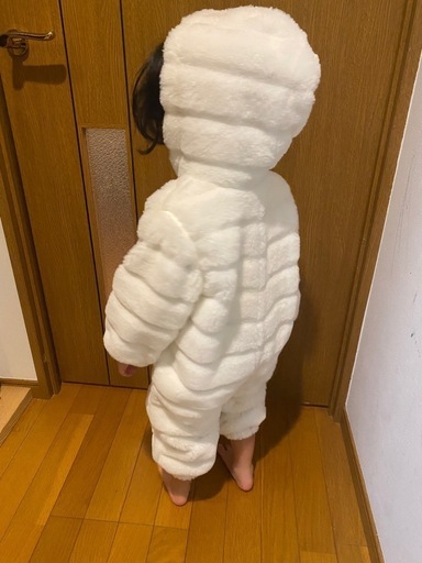 アルマーニベイビー　モコモコ　ジャンプスーツ