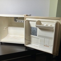 【お譲り致します】ミニ冷蔵庫　日立の画像