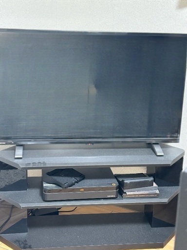 テレビ、テレビ台　32V34 2020年製