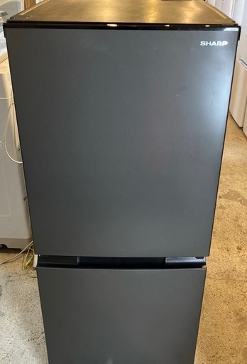 シャープ　SHARP　2021年製 高年式　冷蔵庫152L SJ-D15H-H