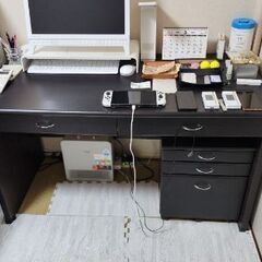 パソコンデスク