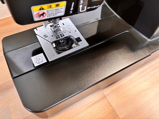 ミシン　JUKI  HZL-40DX 　フットコントローラー付