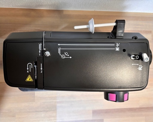 ミシン　JUKI  HZL-40DX 　フットコントローラー付