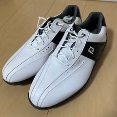 ゴルフシューズ