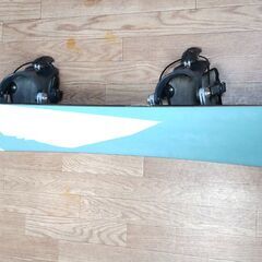 BURTON スノーボード　FLOWビンディング付き　中古の画像