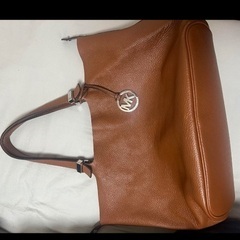 MICHEAL KORS マイケルコース　本革レザートートバックの画像