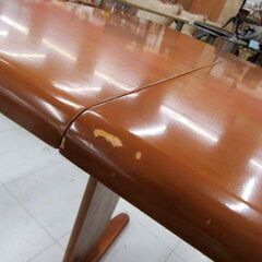 現状品 ダイニングテーブル 伸長式 幅90～120cm ブラウン系 バタフライテーブル テーブルのみ 家具 苫小牧西店の画像