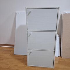 [譲先決定]扉付きカラーボックス