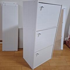 [譲先決定]扉付きカラーボックスの画像
