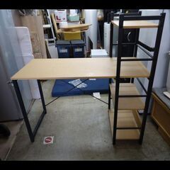 札幌限定配送/お引き取り可◆家具◆ニトリ◆机/棚付きデスク◆システムデスク ザッキー110◆W110 D53 H115の画像